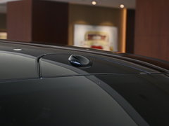 2017款 2.0T 两驱尊享版