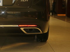 2017款 2.0T 两驱尊享版