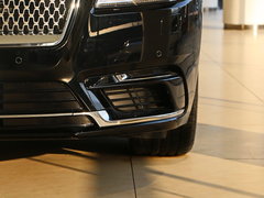 2017款 2.0T 两驱尊享版