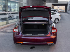2017款 2.0T 两驱尊享版