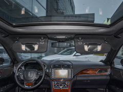 2017款 2.0T 两驱尊享版
