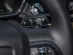 2017款 2.0T 两驱尊享版