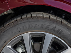 2017款 2.0T 两驱尊享版