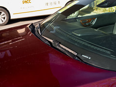 2017款 2.0T 两驱尊享版