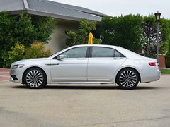 2017款 3.0T 四驱总统版