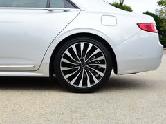 2017款 3.0T 四驱总统版