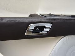 2017款 3.0T 四驱总统版