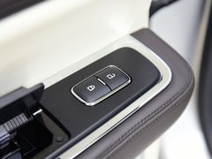 2017款 3.0T 四驱总统版