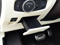 2017款 3.0T 四驱总统版
