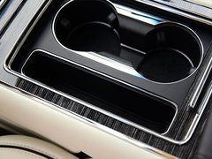 2017款 3.0T 四驱总统版
