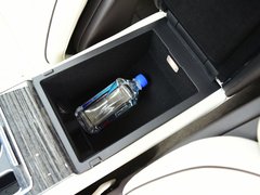 2017款 3.0T 四驱总统版
