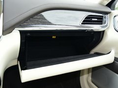 2017款 3.0T 四驱总统版