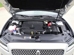 2017款 3.0T 四驱总统版