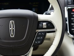 2017款 3.0T 四驱总统版