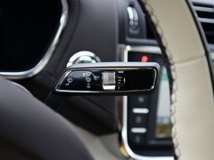 2017款 3.0T 四驱总统版