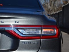 2017款 3.0T 四驱尊耀版