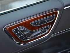 2017款 3.0T 四驱尊耀版