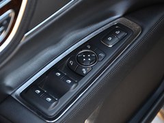 2017款 3.0T 四驱尊耀版