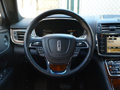 2017款 3.0T 四驱尊耀版