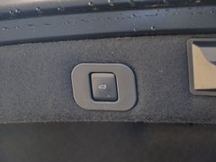 2017款 3.0T 四驱尊耀版