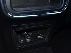 2017款 3.0T 四驱尊耀版