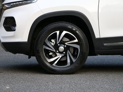 2017款 1.5L 手动豪华型