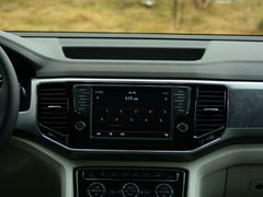 2017款 530 V6 四驱至尊旗舰版