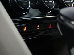 2017款 530 V6 四驱至尊旗舰版