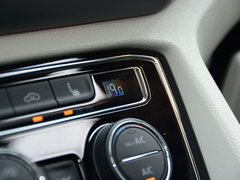 2017款 530 V6 四驱至尊旗舰版