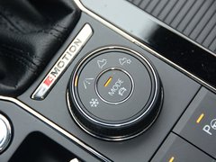 2017款 530 V6 四驱至尊旗舰版