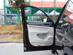 2017款 530 V6 四驱至尊旗舰版