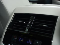 2017款 530 V6 四驱至尊旗舰版