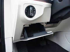 2017款 530 V6 四驱至尊旗舰版