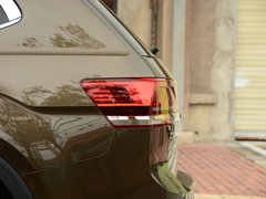 2017款 530 V6 四驱至尊旗舰版