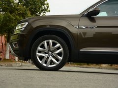 2017款 530 V6 四驱至尊旗舰版