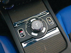 2017款 Black Badge Edition