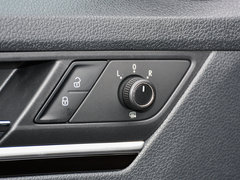 2017款 230TSI 自动舒适型