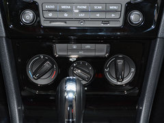 2017款 230TSI 自动舒适型