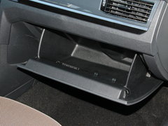 2017款 230TSI 手动舒适型