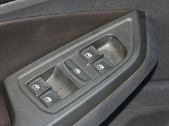 2017款 230TSI 手动舒适型