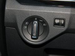 2017款 230TSI 手动舒适型