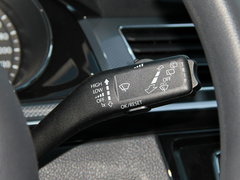 2017款 230TSI 手动舒适型