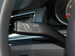 2017款 230TSI 手动舒适型