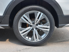 2017款 1.6L 手动豪华型