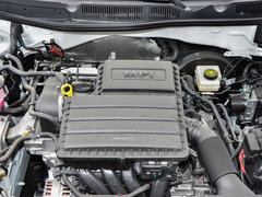 2017款 1.6L 自动舒适型
