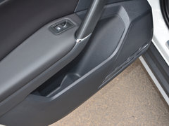 2017款 1.6L 自动舒适型