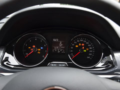 2017款 1.6L 自动舒适型