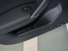 2017款 1.6L 手动舒适型