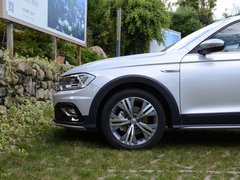 2017款 230TSI 自动豪华型