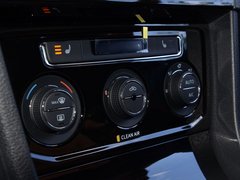 2017款 230TSI 自动豪华型